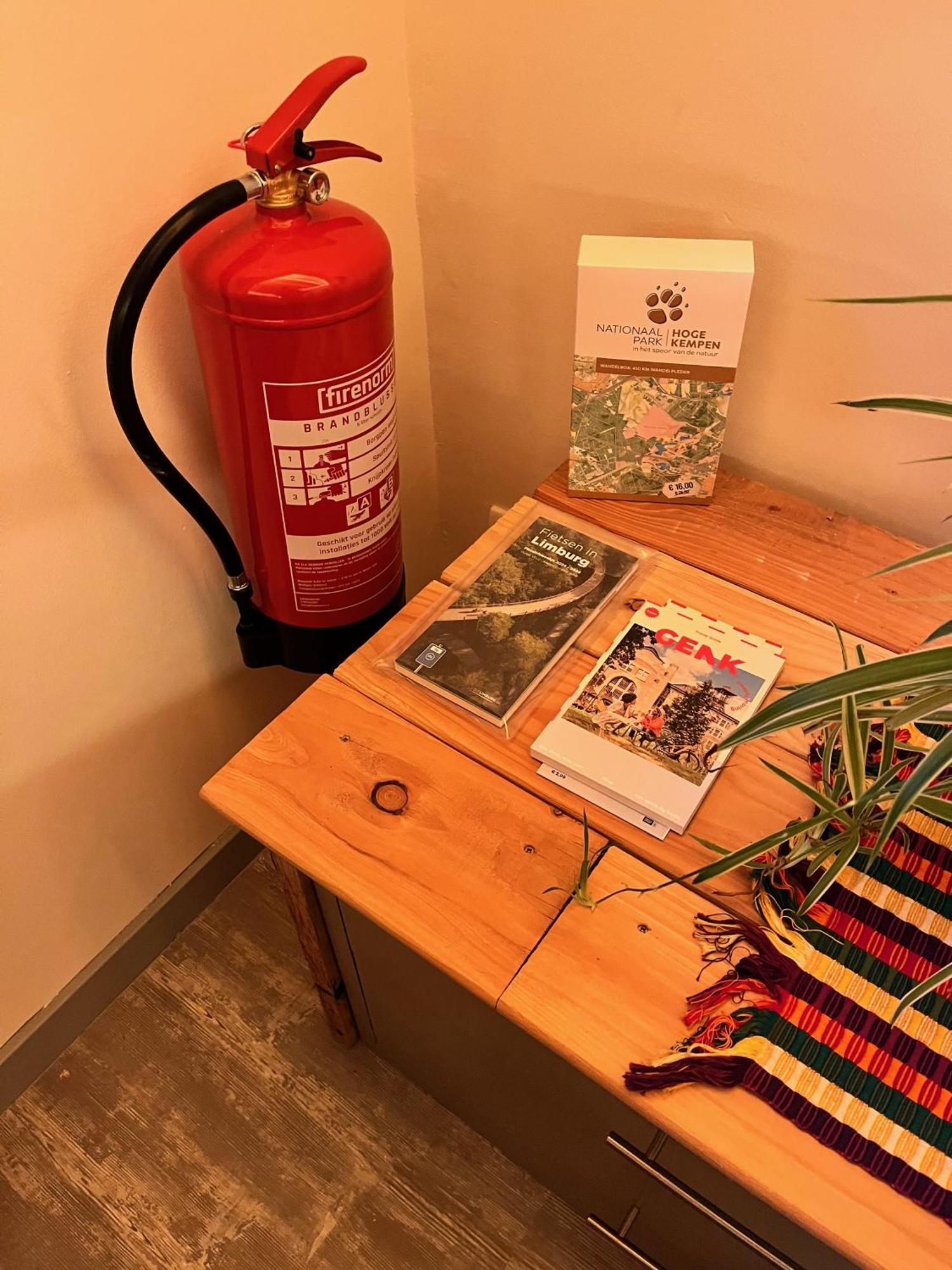 Vakantiechalet Voor 4 Plus 2 Met Sauna Lanaken Dış mekan fotoğraf