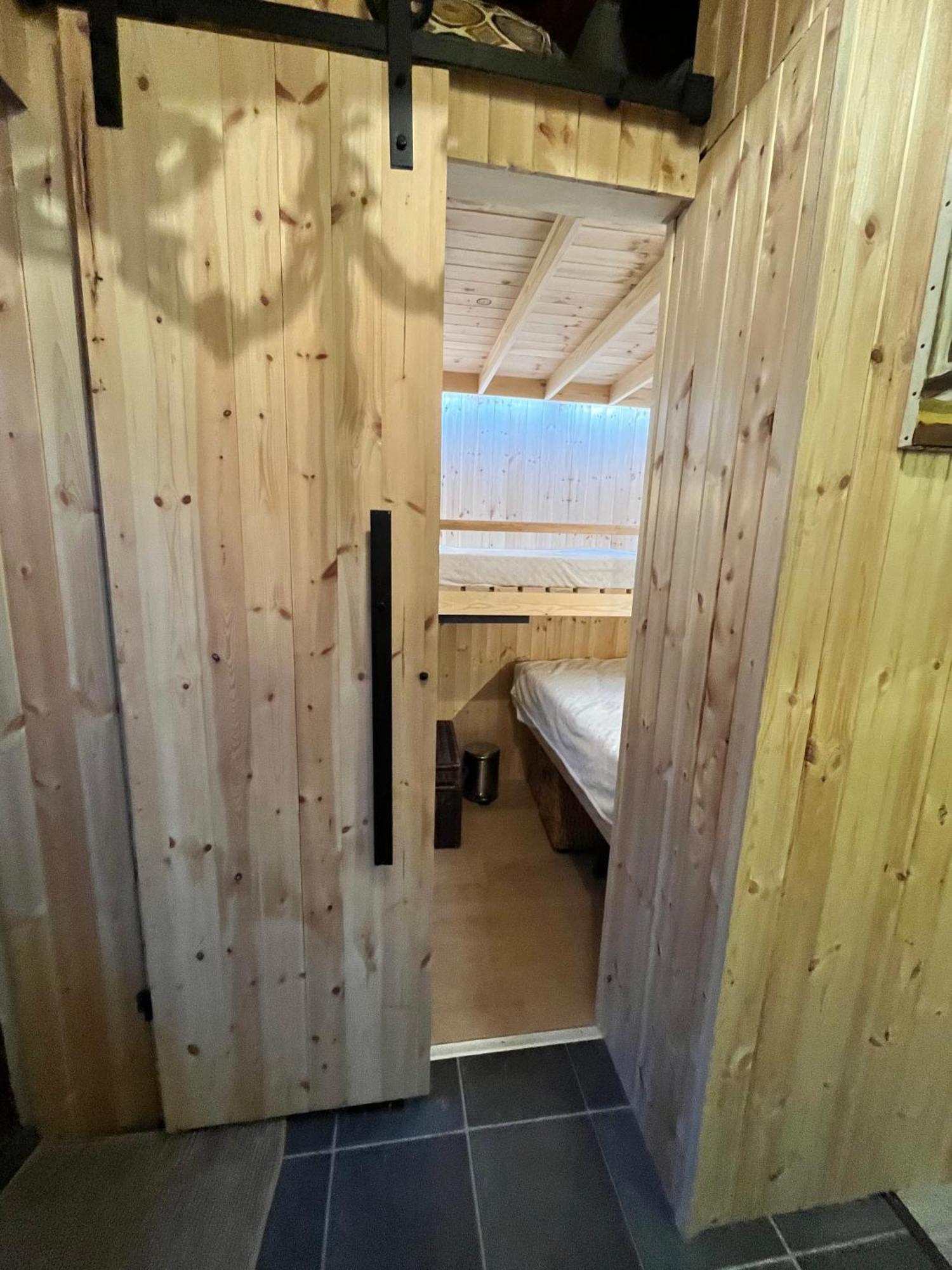 Vakantiechalet Voor 4 Plus 2 Met Sauna Lanaken Dış mekan fotoğraf