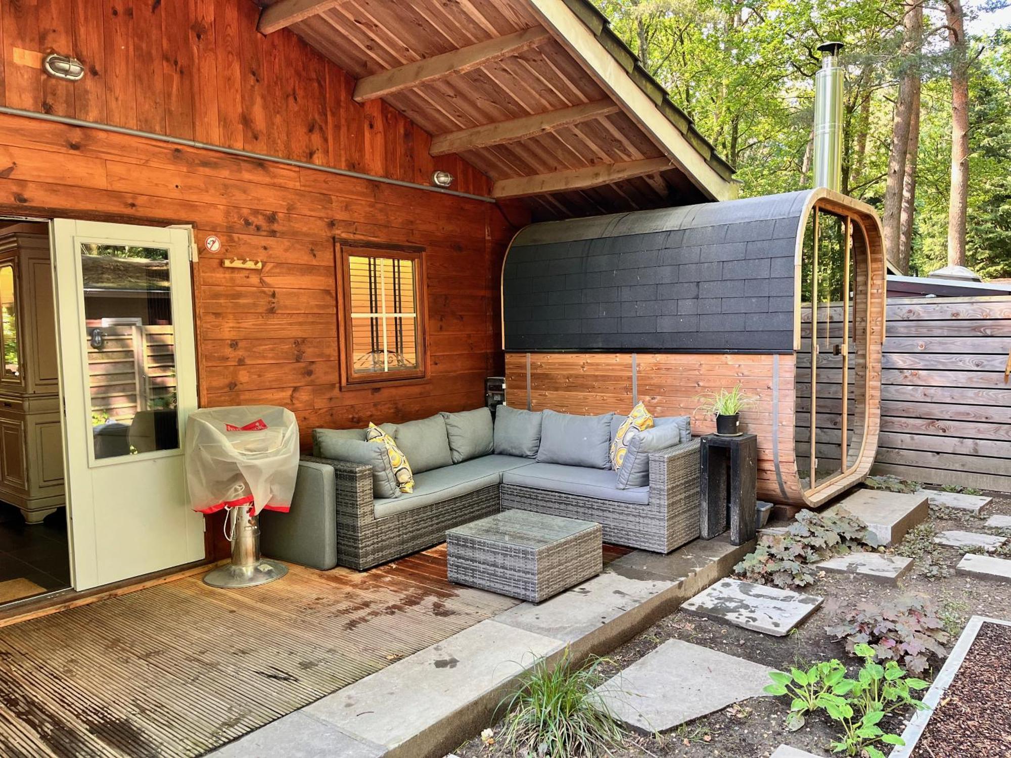 Vakantiechalet Voor 4 Plus 2 Met Sauna Lanaken Dış mekan fotoğraf